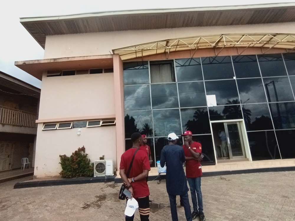 D’ Gallery Event center - wedding venue in Benin City